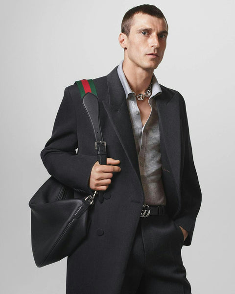Sabato De Sarno Mở Ra Chương Mới Cho Gucci Với Chiến Dịch Nam Giới Đầu Tiên Sabato De Sarno Mở Ra Chương Mới Cho Gucci Với Chiến Dịch Nam Giới Đầu Tiên