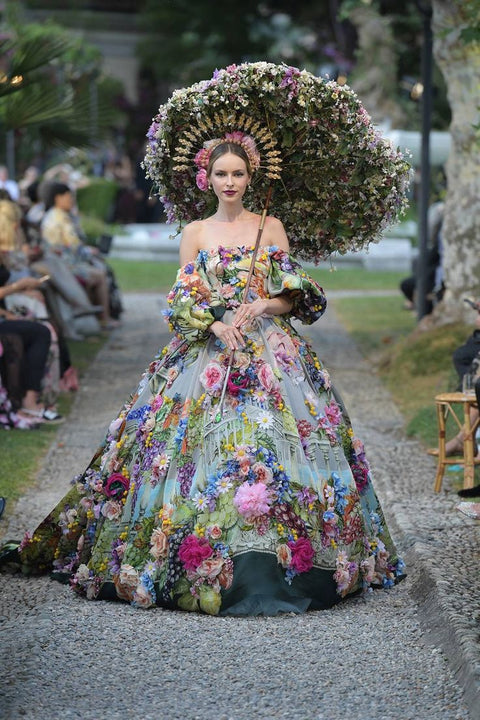 Haute Couture - Nét Độc Đáo Của Thời Trang Xa Xỉ Haute Couture - Nét Độc Đáo Của Thời Trang Xa Xỉ