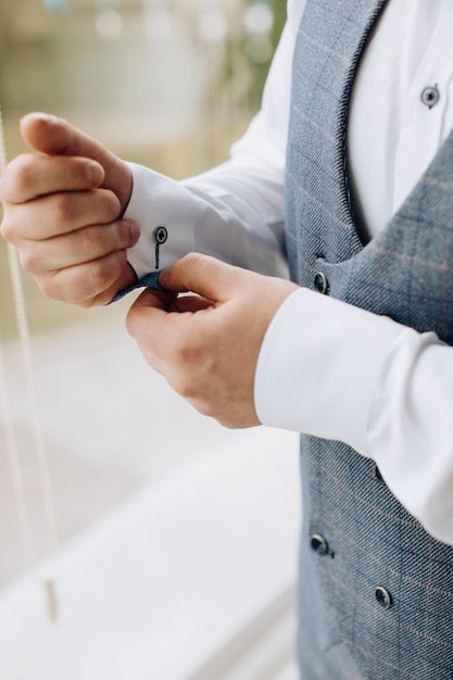 KTIH LÀ GÌ? CẨM NANG CHỌN KHUY TAY ÁO (CUFFLINKS) CHUẨN GU QUÝ ÔNG 2026 KTIH LÀ GÌ? CẨM NANG CHỌN KHUY TAY ÁO (CUFFLINKS) CHUẨN GU QUÝ ÔNG 2026