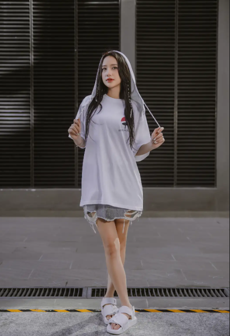 Top 5 Hoodie Streetwear Hot Nhất 2025 Top 5 Hoodie Streetwear Hot Nhất 2025