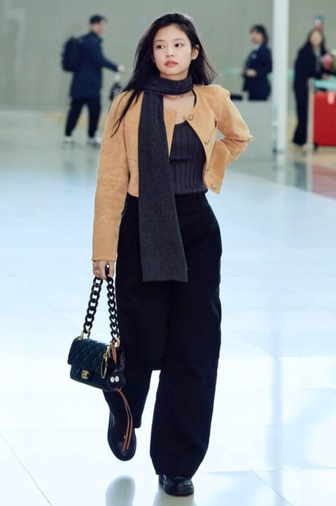 Những Lần Jennie Outfit Gây Sốt Tại Sân Bay Những Lần Jennie Outfit Gây Sốt Tại Sân Bay