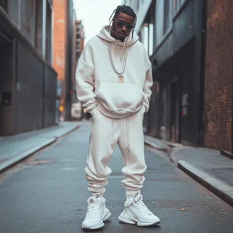 Mix & Match Áo Hoodie Đúng Điệu, Nâng Tầm Outfit Ngay Mix & Match Áo Hoodie Đúng Điệu, Nâng Tầm Outfit Ngay