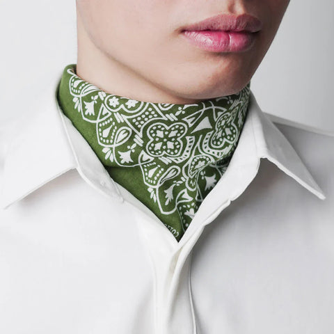 WEB| BLOG POST| 5 CÁCH "THẮT BANDANA" CỰC "CHÁY" 2026_260419 WEB| BLOG POST| 5 CÁCH "THẮT BANDANA" CỰC "CHÁY" 2026_260419
