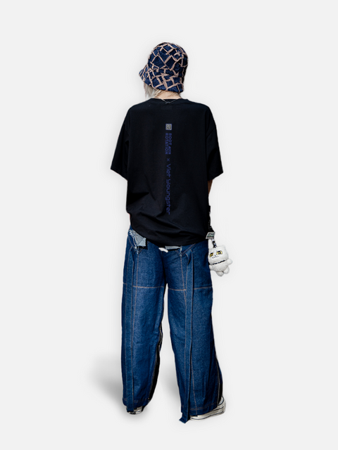 Áo Thun Oversize AR - Người Già(u) Áo Thun Oversize AR - Người Già(u)