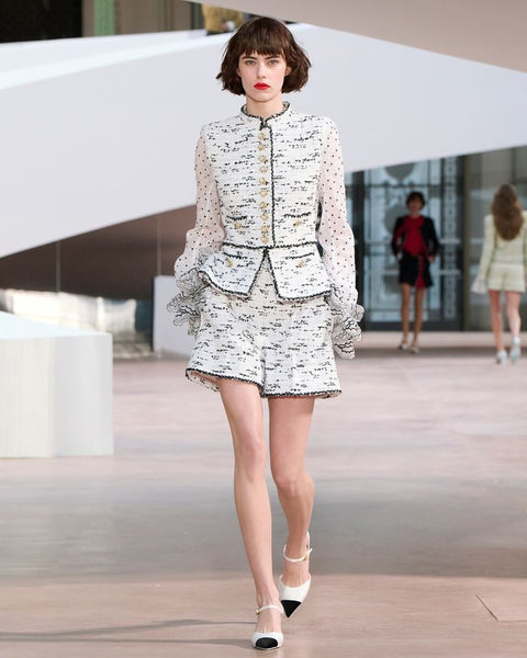 Chanel Thuộc Tập Đoàn Nào Và Bí Ẩn Sau Sự Độc Lập Huyền Thoại?
