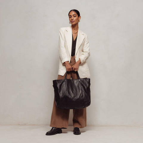 Từ Studio Nhỏ Đến Toàn Cầu – Ethical Fashion Designers Là Ai?
