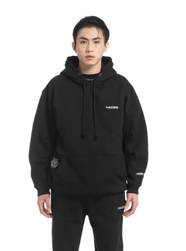 Hoodie Nam: Top Item Không Thể Thiếu Trong Tủ Đồ 2025