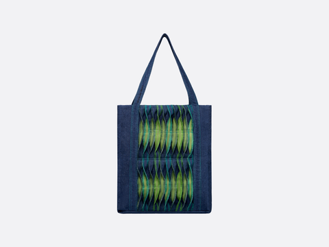 Túi tote The Stripes họa tiết sọc